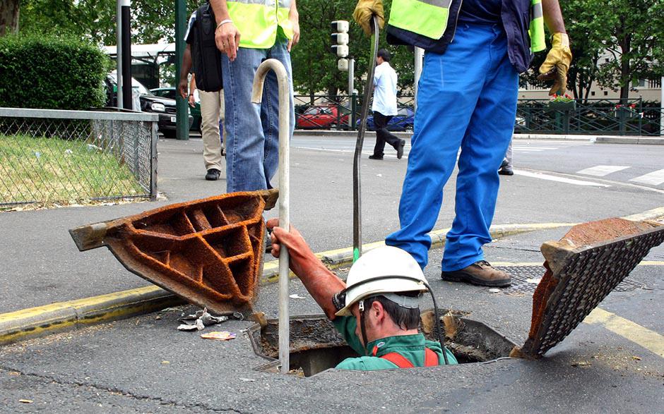 canalisation wc bouchée que faire Sarcelles